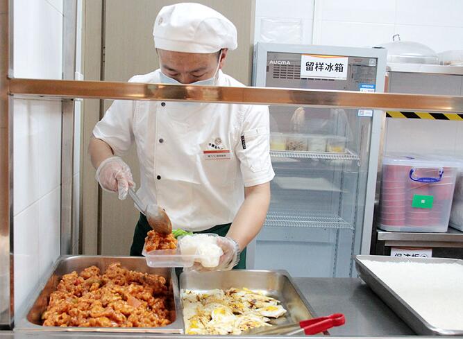 食堂承包
